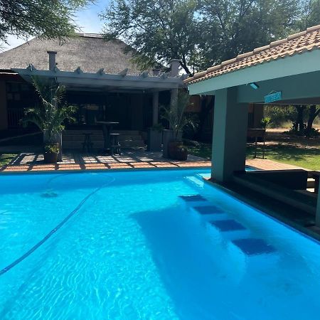 Thabazimbi Country Lodge Екстер'єр фото