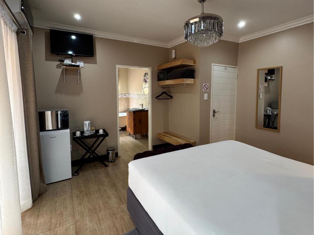 Thabazimbi Country Lodge Екстер'єр фото