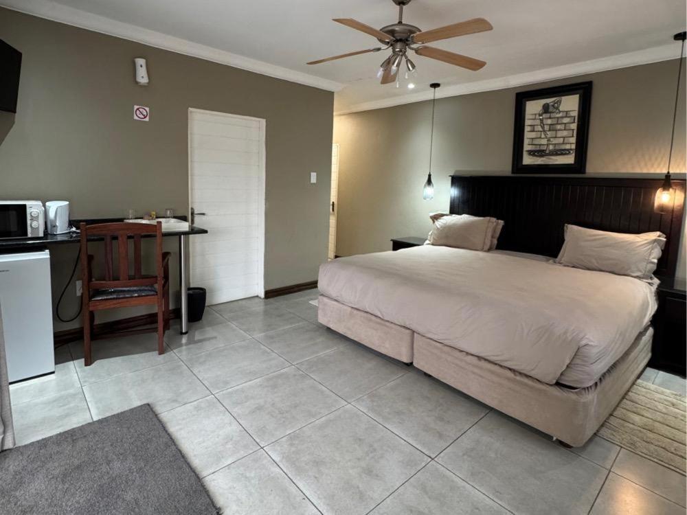 Thabazimbi Country Lodge Екстер'єр фото