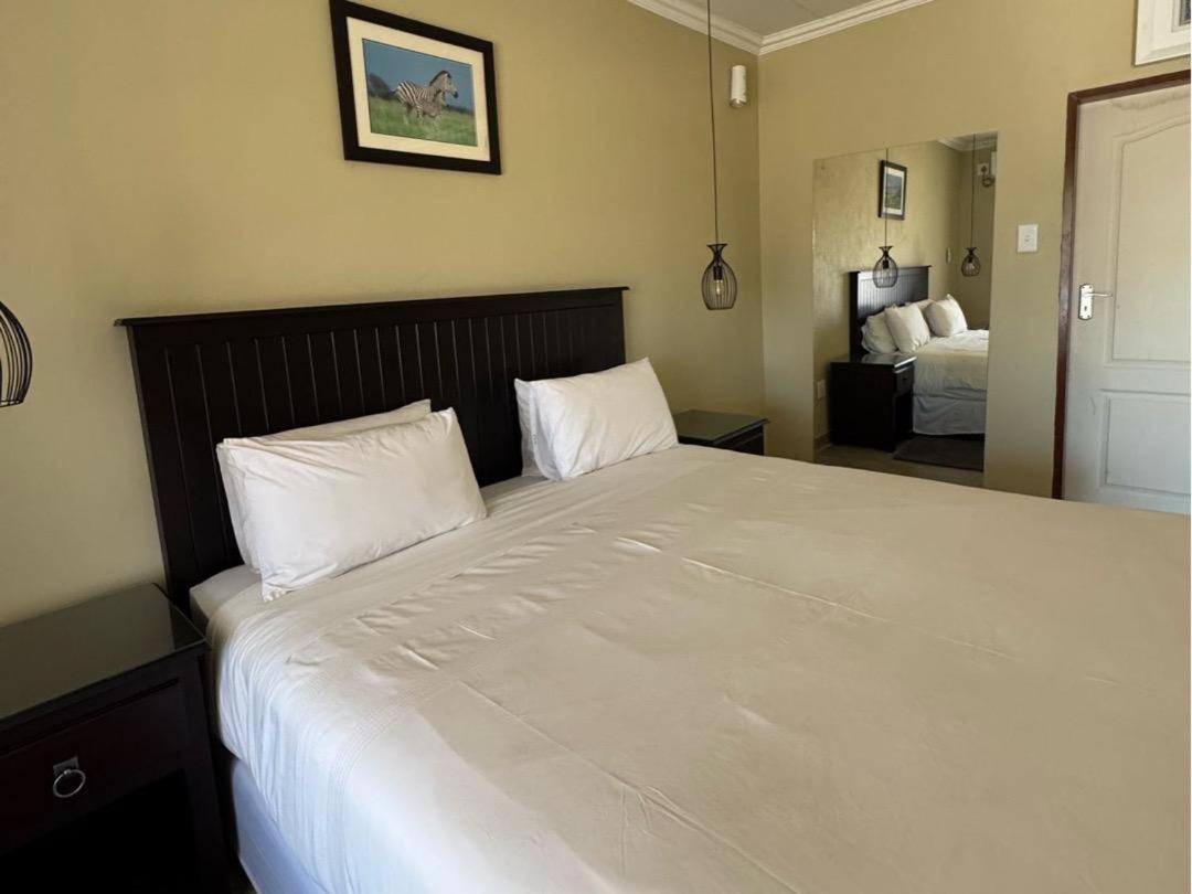 Thabazimbi Country Lodge Екстер'єр фото